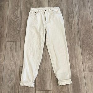 Vintage white Levi Jeans